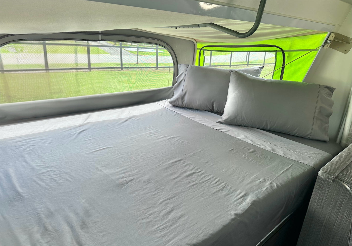 Expanda & Basestation / Work n Play Sheet Set CHARCOAL